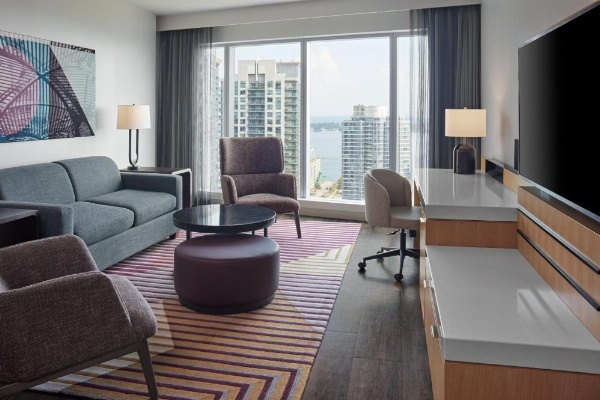 Delta Hotels by Marriott Toronto image 109