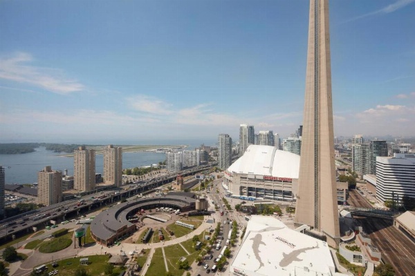 Delta Hotels by Marriott Toronto image 60